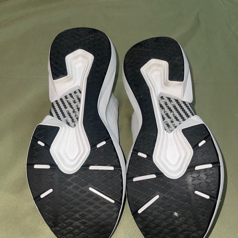 Men's Reebok Tech Graph Split Tennis Shoes - Picture 5 of 7